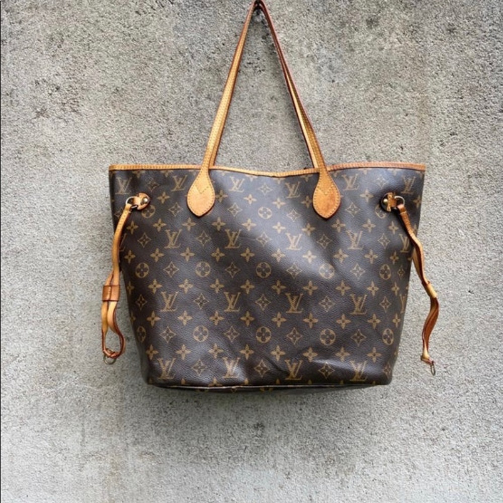 Louis Vuitton Neverfull mm